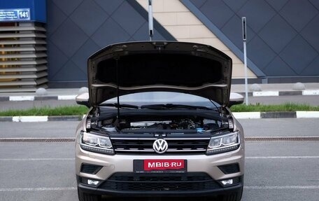 Volkswagen Tiguan II, 2019 год, 2 421 000 рублей, 15 фотография
