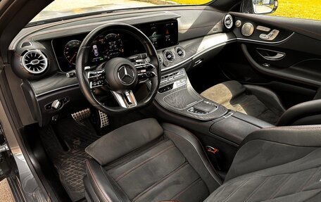 Mercedes-Benz E-Класс AMG, 2020 год, 6 700 000 рублей, 23 фотография