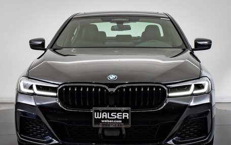 BMW 5 серия, 2022 год, 4 911 380 рублей, 2 фотография