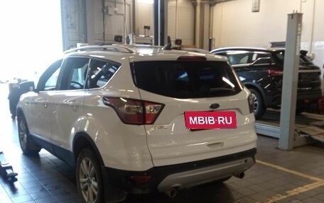 Ford Kuga III, 2017 год, 1 350 000 рублей, 4 фотография