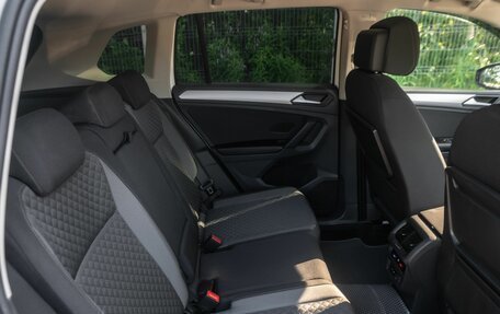 Volkswagen Tiguan II, 2020 год, 2 199 000 рублей, 11 фотография