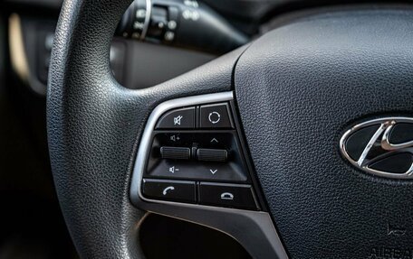 Hyundai Solaris II рестайлинг, 2022 год, 1 800 000 рублей, 16 фотография