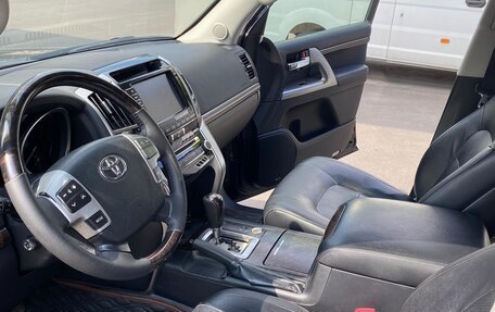 Toyota Land Cruiser 200, 2013 год, 3 500 000 рублей, 7 фотография