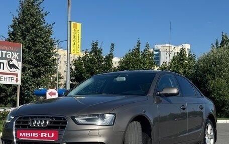 Audi A4, 2013 год, 1 600 000 рублей, 6 фотография