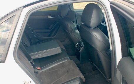Audi A4, 2013 год, 1 990 000 рублей, 8 фотография