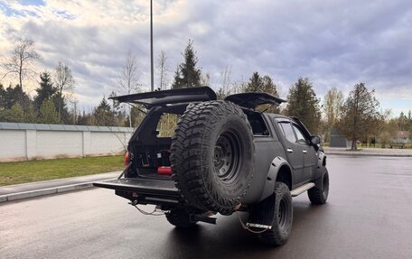 Mitsubishi L200 IV рестайлинг, 2014 год, 3 200 000 рублей, 27 фотография