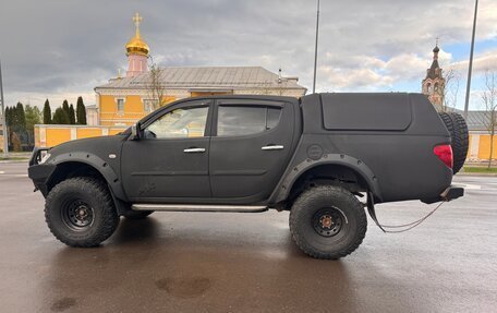 Mitsubishi L200 IV рестайлинг, 2014 год, 3 200 000 рублей, 26 фотография
