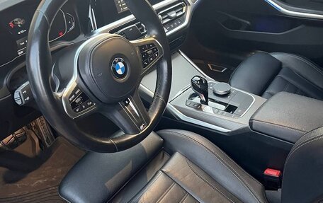 BMW 3 серия, 2020 год, 3 000 000 рублей, 4 фотография