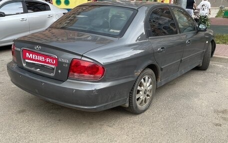 Hyundai Sonata IV рестайлинг, 2005 год, 350 000 рублей, 8 фотография