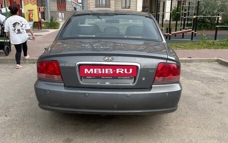 Hyundai Sonata IV рестайлинг, 2005 год, 350 000 рублей, 7 фотография