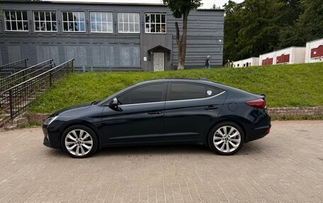 Hyundai Elantra VI рестайлинг, 2019 год, 1 300 000 рублей, 15 фотография