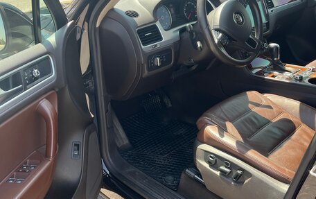 Volkswagen Touareg III, 2013 год, 2 700 000 рублей, 5 фотография