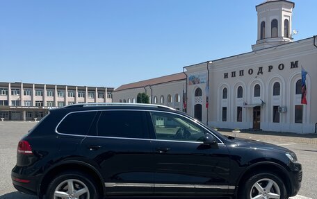 Volkswagen Touareg III, 2013 год, 2 700 000 рублей, 4 фотография