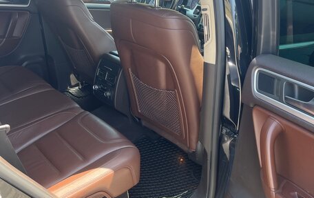 Volkswagen Touareg III, 2013 год, 2 700 000 рублей, 8 фотография
