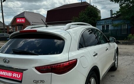 Infiniti QX70, 2014 год, 1 888 888 рублей, 5 фотография
