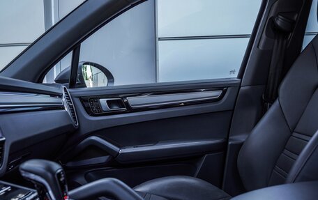 Porsche Cayenne III, 2018 год, 7 500 000 рублей, 2 фотография