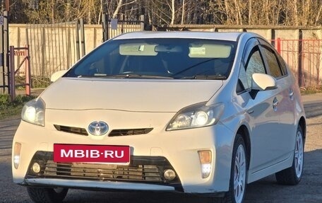 Toyota Prius, 2012 год, 1 200 000 рублей, 6 фотография