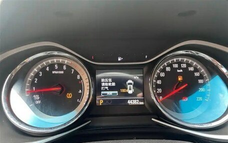 Chevrolet Orlando, 2022 год, 1 550 000 рублей, 12 фотография