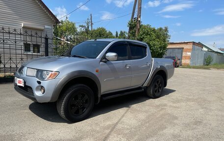 Mitsubishi L200 IV рестайлинг, 2007 год, 1 100 000 рублей, 4 фотография