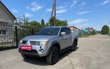 Mitsubishi L200 IV рестайлинг, 2007 год, 1 100 000 рублей, 2 фотография