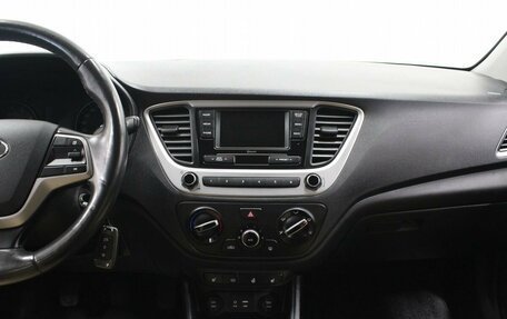 Hyundai Solaris II рестайлинг, 2017 год, 1 159 900 рублей, 14 фотография