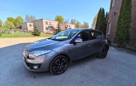 Renault Megane III, 2013 год, 580 000 рублей, 2 фотография