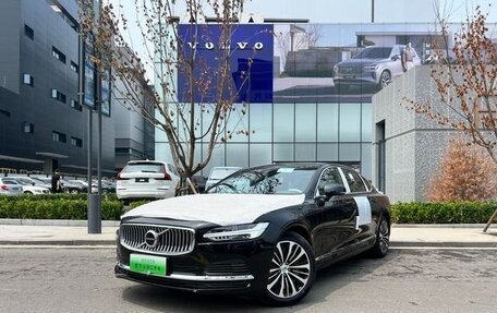 Volvo S90 II рестайлинг, 2025 год, 5 945 000 рублей, 1 фотография