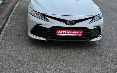 Toyota Camry, 2020 год, 3 000 000 рублей, 1 фотография
