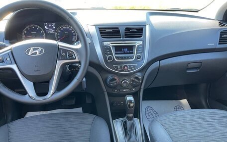 Hyundai Solaris II рестайлинг, 2015 год, 1 200 000 рублей, 1 фотография