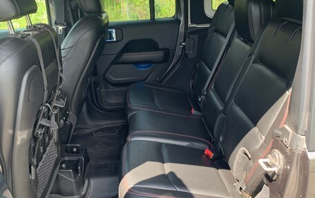 Jeep Wrangler, 2018 год, 4 950 000 рублей, 11 фотография