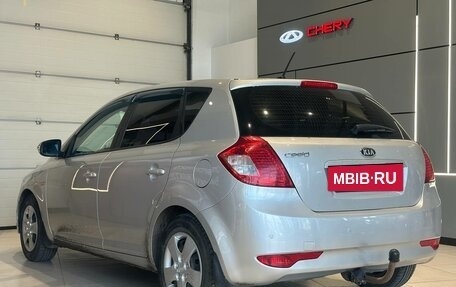 KIA cee'd I рестайлинг, 2011 год, 695 000 рублей, 10 фотография