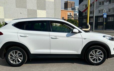 Hyundai Tucson III, 2018 год, 2 200 000 рублей, 5 фотография