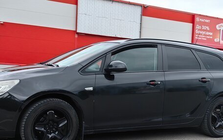 Opel Astra J, 2012 год, 650 000 рублей, 2 фотография