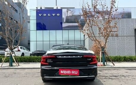 Volvo S90 II рестайлинг, 2025 год, 5 945 000 рублей, 9 фотография