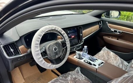 Volvo S90 II рестайлинг, 2025 год, 5 945 000 рублей, 16 фотография