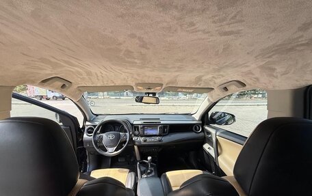 Toyota RAV4, 2018 год, 1 650 000 рублей, 7 фотография