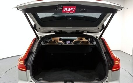 Volvo V60 Cross Country II, 2021 год, 3 706 000 рублей, 11 фотография