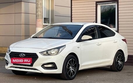 Hyundai Solaris II рестайлинг, 2017 год, 799 999 рублей, 4 фотография