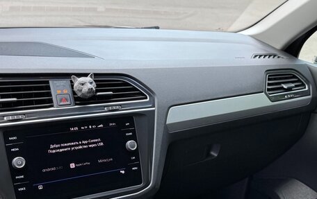 Volkswagen Tiguan II, 2019 год, 2 590 000 рублей, 8 фотография