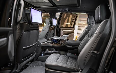 Cadillac Escalade V, 2025 год, 23 500 000 рублей, 8 фотография
