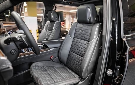 Cadillac Escalade V, 2025 год, 23 500 000 рублей, 16 фотография