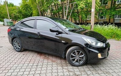 Hyundai Solaris II рестайлинг, 2013 год, 899 000 рублей, 1 фотография