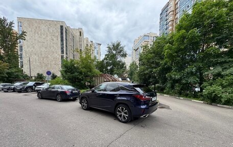 Lexus RX IV рестайлинг, 2019 год, 4 600 000 рублей, 5 фотография