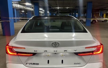 Toyota Camry, 2024 год, 4 050 000 рублей, 2 фотография