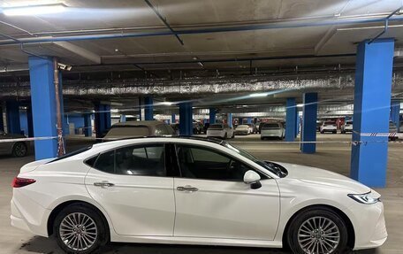 Toyota Camry, 2024 год, 4 050 000 рублей, 3 фотография