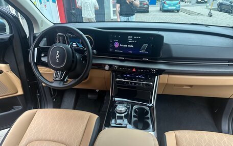 KIA Carnival, 2022 год, 3 190 000 рублей, 12 фотография