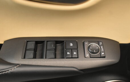 Lexus NX I, 2015 год, 2 475 000 рублей, 10 фотография