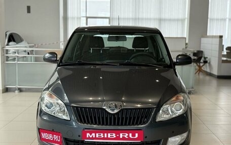 Skoda Fabia II, 2013 год, 899 000 рублей, 2 фотография