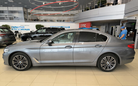 BMW 5 серия, 2018 год, 3 050 000 рублей, 8 фотография