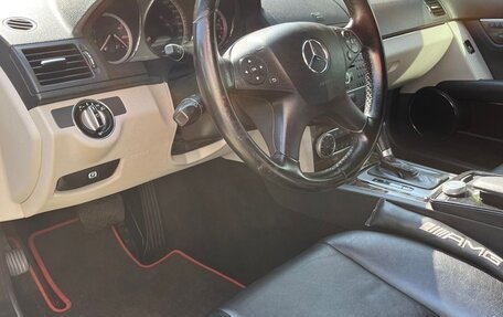 Mercedes-Benz C-Класс, 2010 год, 892 000 рублей, 16 фотография